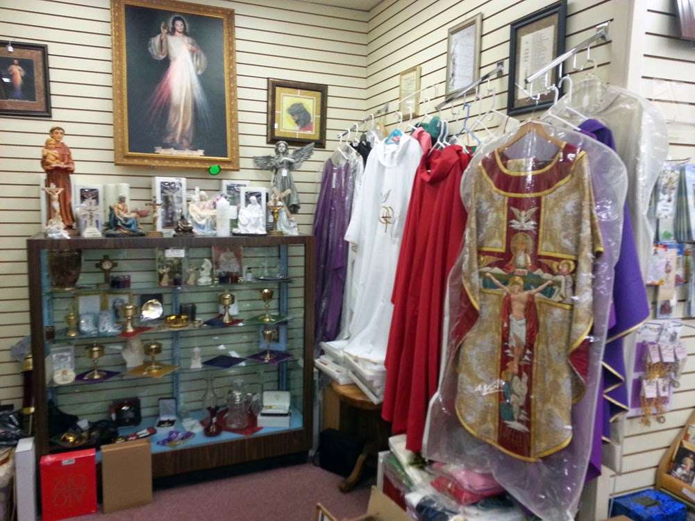 Advent Shop | 3 Bayview Ave, Massapequa, NY 11758, USA | Phone: (516) 799-0450