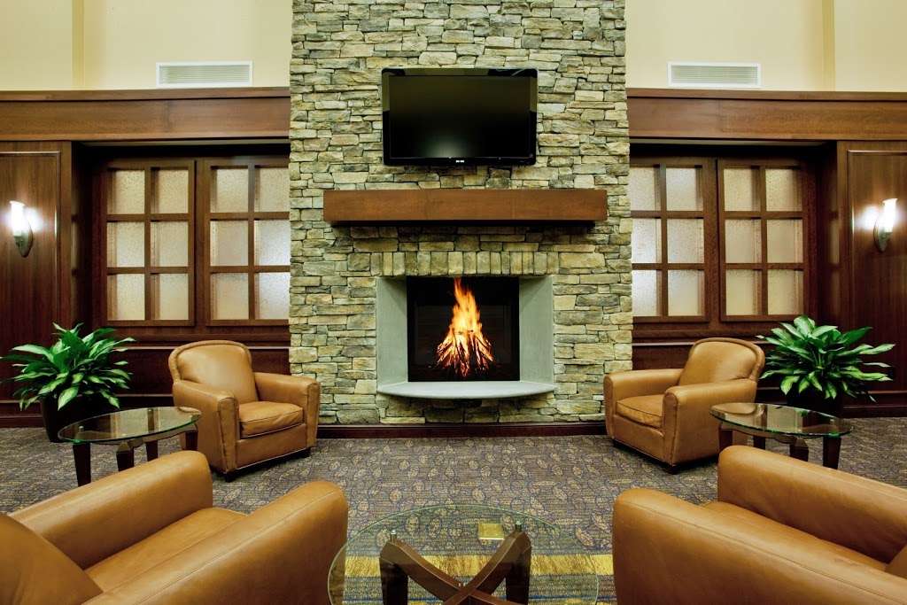 Holiday Inn Express & Suites Wilmington-Newark | 1201 Christiana Rd, Newark, DE 19713, USA | Phone: (302) 737-2700