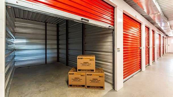 StorageMart | 10930 Braun Rd, San Antonio, TX 78254, USA | Phone: (210) 543-1233