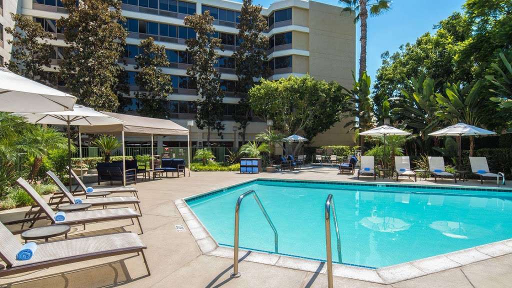 Fullerton Marriott at California State University | 2701 Nutwood Ave, Fullerton, CA 92831, USA | Phone: (714) 738-7800