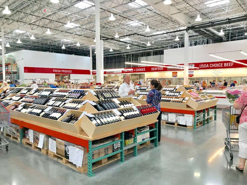 Costco Wholesale | 4696 Gardens Park Boulevard, Orlando, FL 32839, USA | Phone: (407) 586-7221