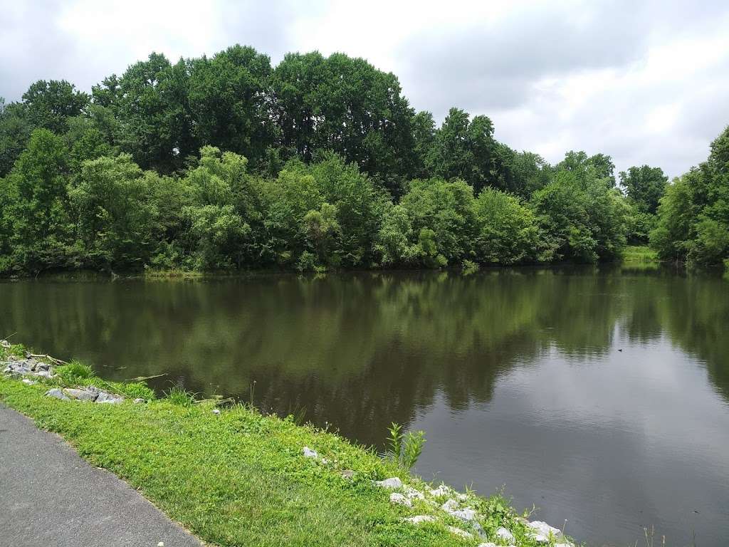 Inspiration Lake Hiking Trail | Unnamed Road, Gaithersburg, MD 20878