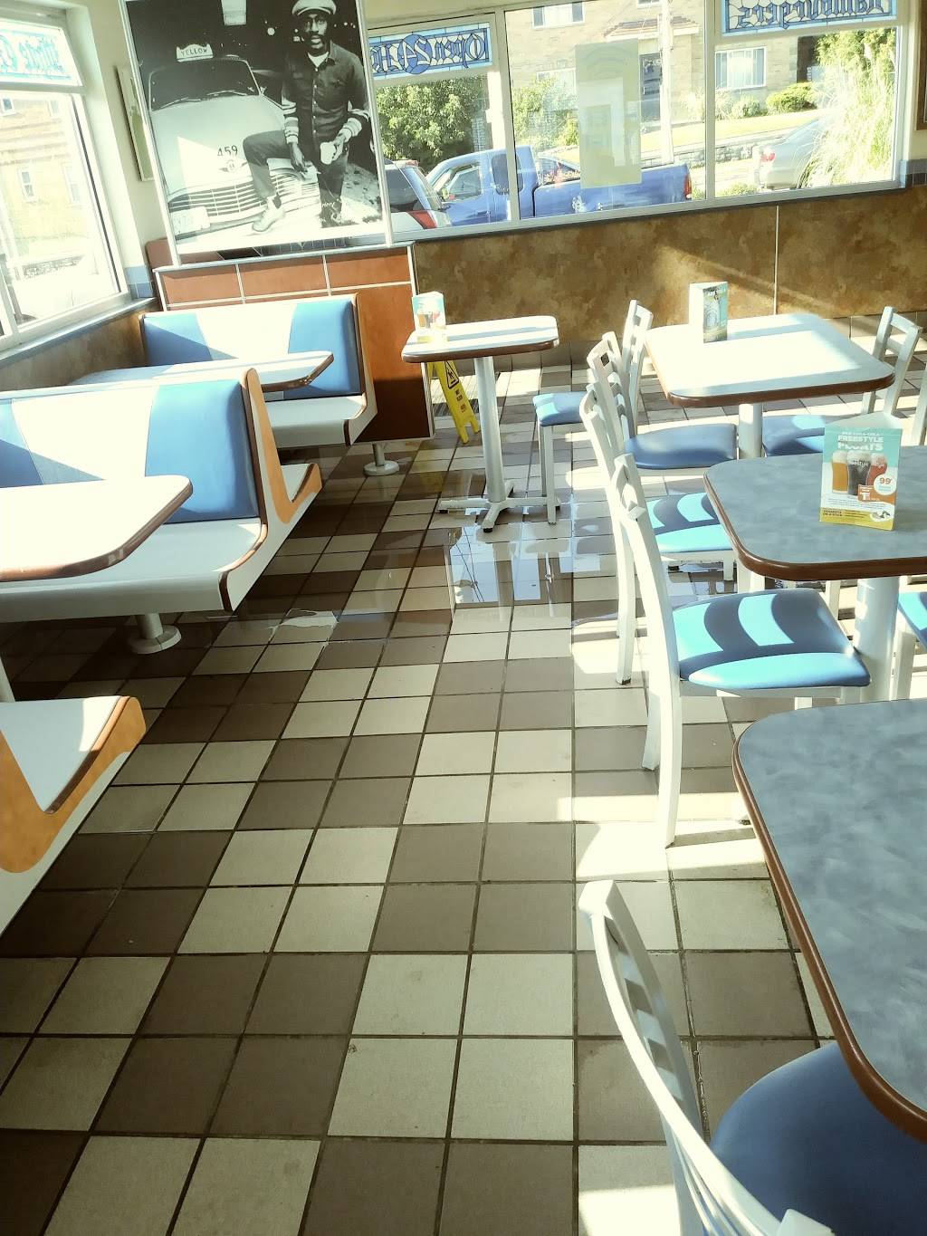 White Castle | 3201 Harrison Ave, Cincinnati, OH 45211, USA | Phone: (513) 662-6000