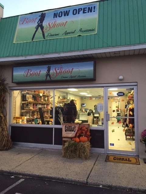 Boot N Shoot | 210 Street Rd, Warminster, PA 18974 | Phone: (215) 674-8509