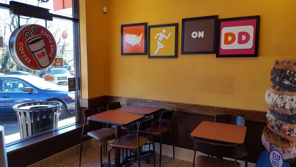 Dunkin Donuts | 1342 Cape St Claire Rd, Annapolis, MD 21409 | Phone: (410) 349-0070