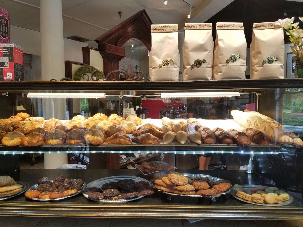 Ambrosia Euro American Pâtisserie | 710 W Northwest Hwy, Barrington, IL 60010, USA | Phone: (847) 304-8278