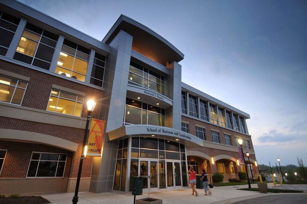 Stevenson University - School of Graduate and Professional Studi | 100 Campus Cir, Owings Mills, MD 21117, USA | Phone: (877) 531-7118