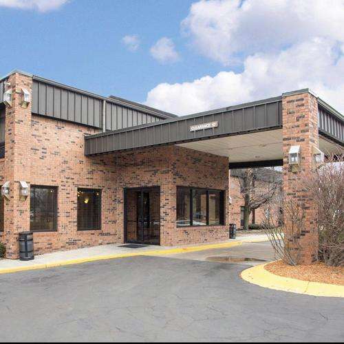 Quality Inn & Suites | 2300 Willowcreek Rd, Portage, IN 46368, USA | Phone: (219) 763-7177