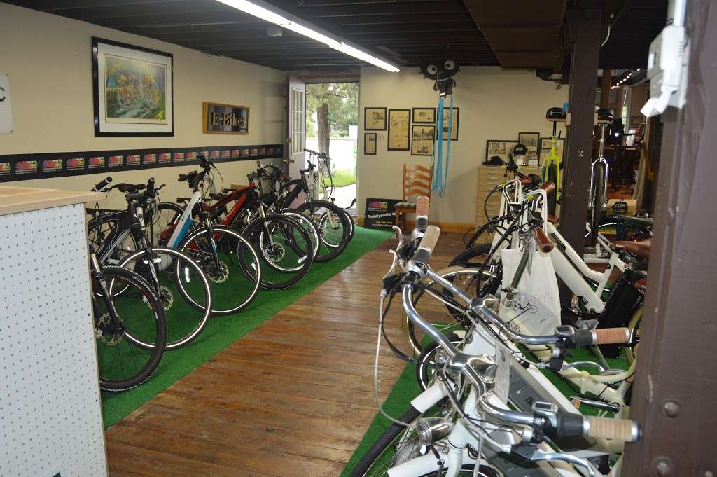 Beckys Bikes | 8404 Railroad St #1, Crystal Lake, IL 60012, USA | Phone: (815) 459-4990