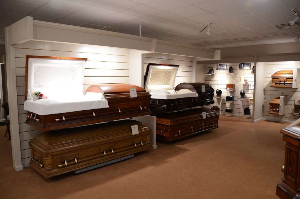 Starks Family Funeral Homes & Cremation Services-Starks & Menchi | 2650 Niles Rd, St Joseph, MI 49085 | Phone: (269) 556-9450