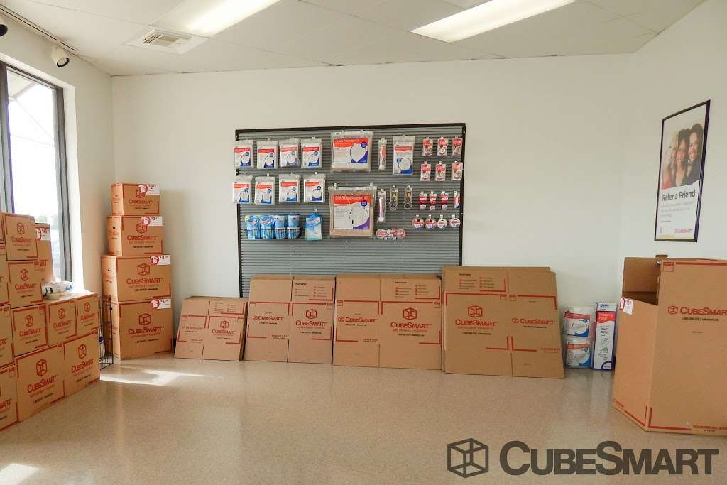 CubeSmart Self Storage | 19840 Farm to Market 1093, Richmond, TX 77407 | Phone: (281) 579-1379