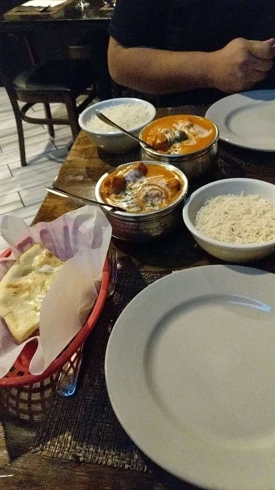 Mausam Indian Curry N Bites | 76 Market St, Clifton, NJ 07012, USA | Phone: (973) 472-3663