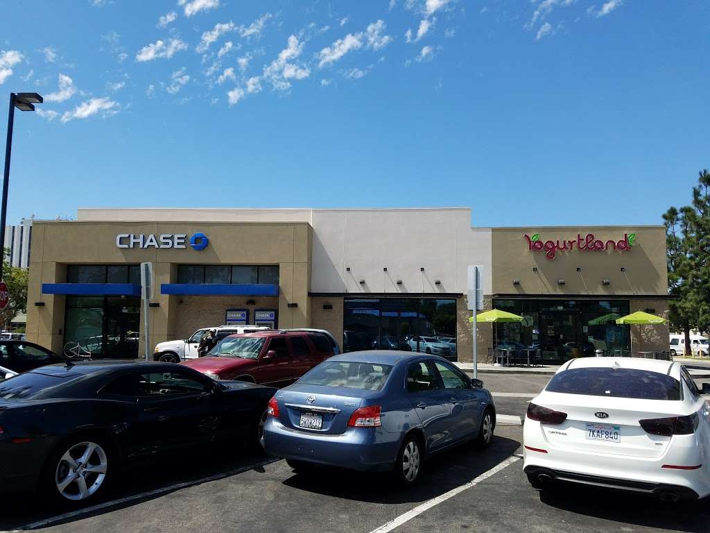 Chase Bank | 251 E Compton Blvd, Compton, CA 90220, USA | Phone: (562) 295-1308