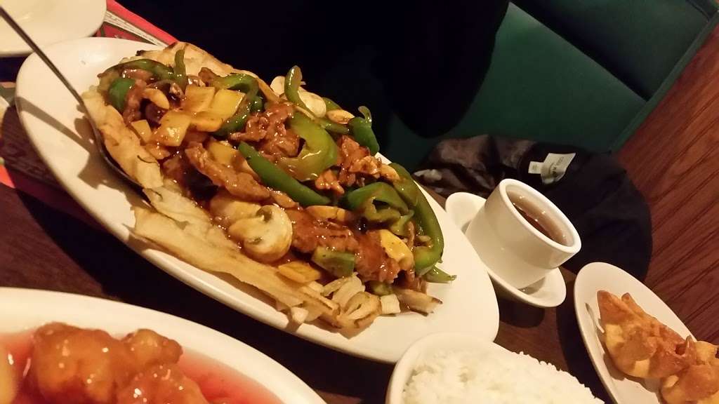 Golden Wok Chinese Restaurant | 1122 Maple Ave, La Grange Park, IL 60526, USA | Phone: (708) 354-3930