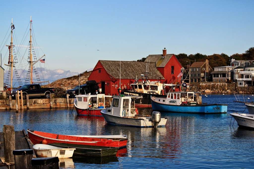 Sandy Bay Yacht Club | 5 T-Wharf, Rockport, MA 01966, USA | Phone: (978) 546-6240