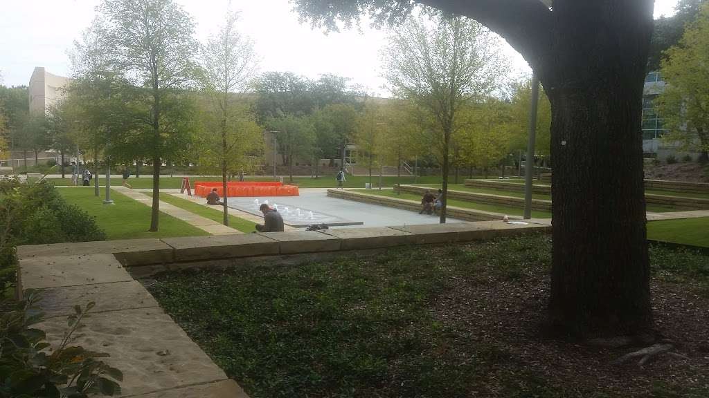 University of Texas at Dallas - North Campus Fountain and Event  | Student Union, 800 W Campbell Rd, Richardson, TX 75080, USA