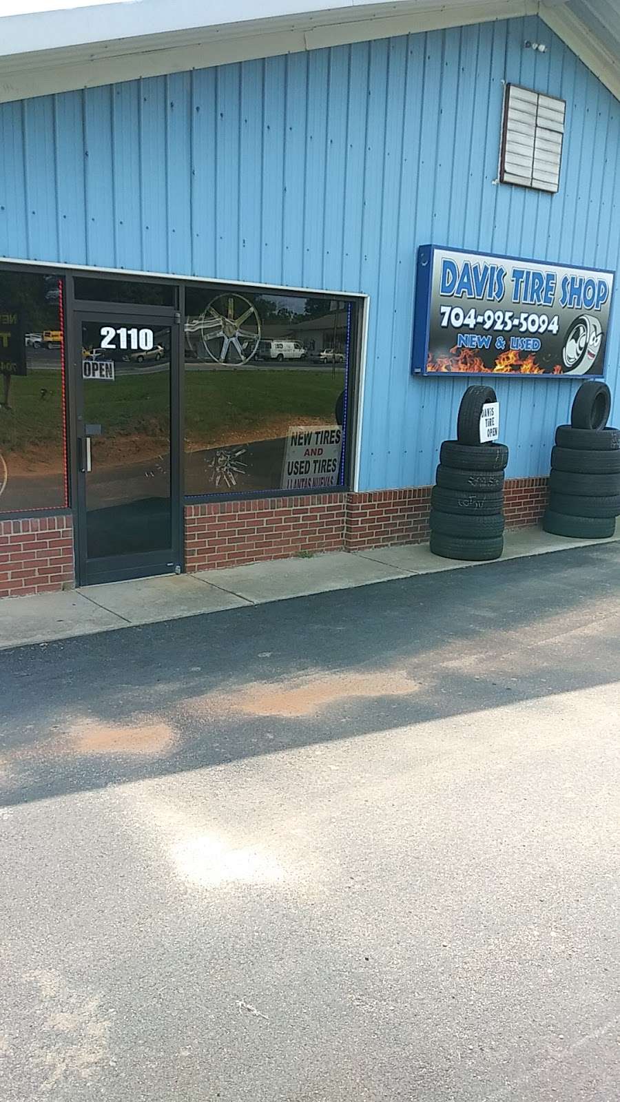 Davis Tire Shop | 304 E 22nd St, Kannapolis, NC 28083, USA | Phone: (704) 925-5094