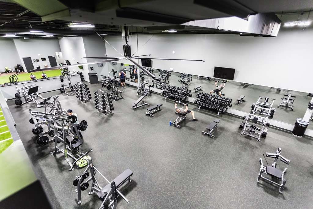 Zone 6 Fitness | 2700 Burlington St, North Kansas City, MO 64116, USA | Phone: (816) 965-1300