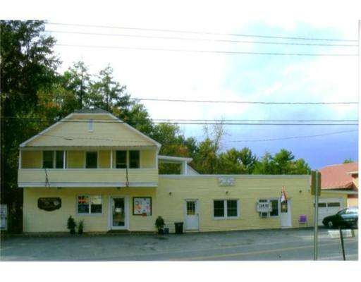 Yulan Country Store | 218 Airport Rd, Yulan, NY 12792 | Phone: (845) 557-0425