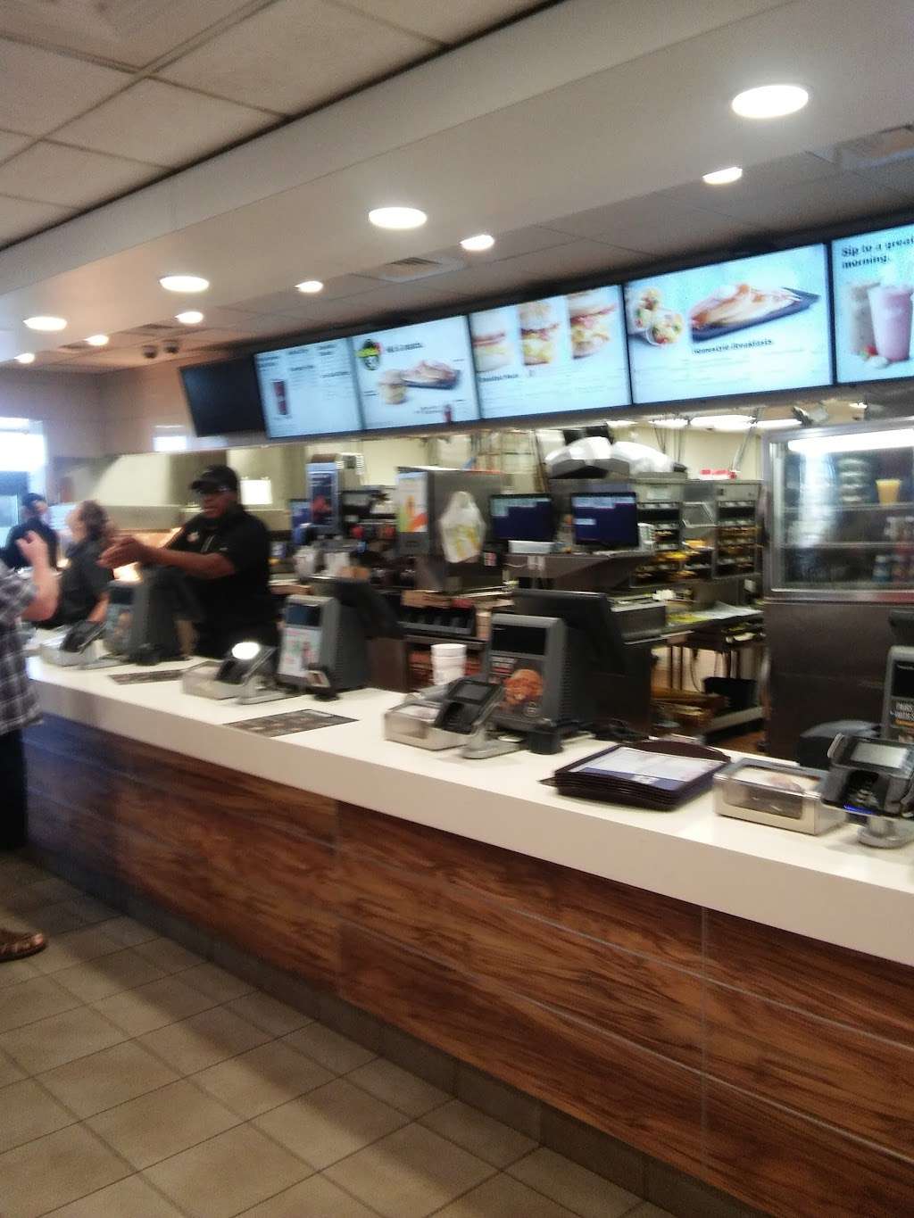 McDonalds | 3121 S 4th St Trfy, Leavenworth, KS 66048, USA | Phone: (913) 651-5577