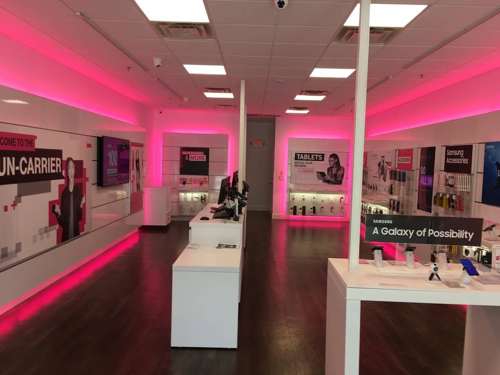 T-Mobile | 6331 Roosevelt Blvd Unit #3, Jacksonville, FL 32244, USA | Phone: (904) 813-7945