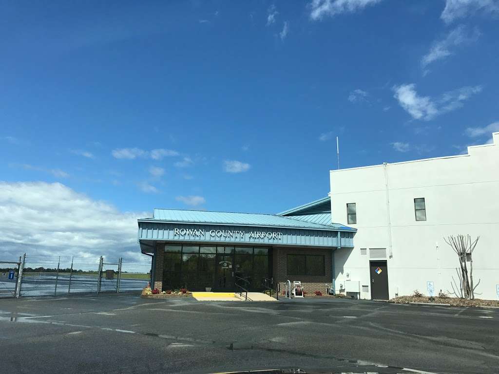 Mid-Carolina Regional Airport (RUQ) | 3670 Airport Loop, Salisbury, NC 28147, USA | Phone: (704) 216-7749