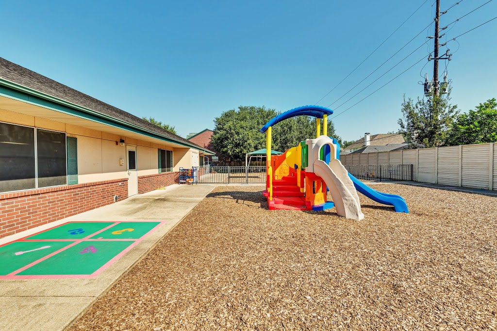 Silverlake KinderCare | 2325 County Rd 90, Pearland, TX 77584, USA | Phone: (281) 485-8667