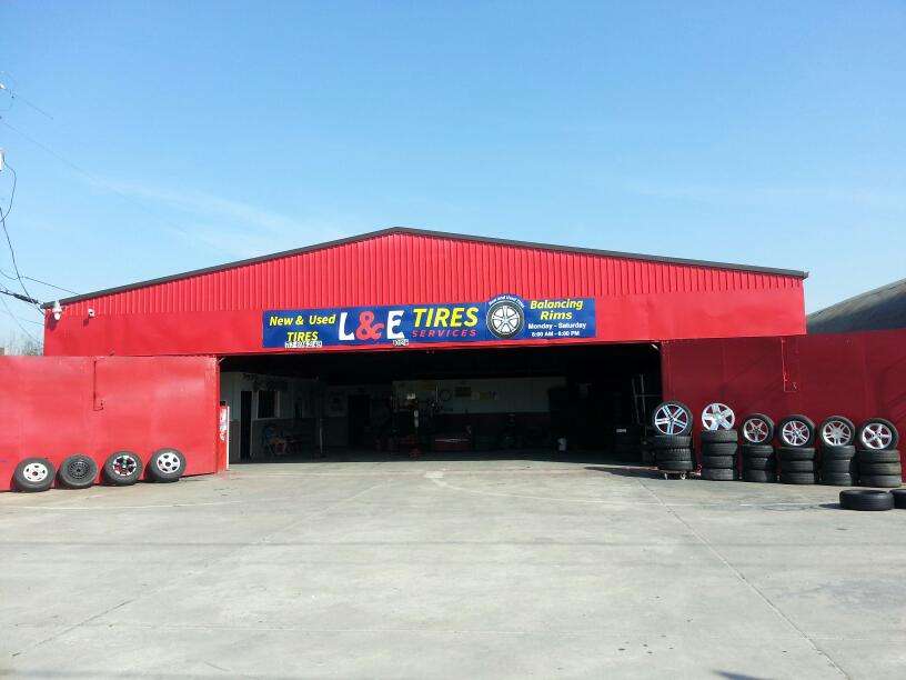 L & E Tires Services | 10124 Jensen Dr, Houston, TX 77093, USA | Phone: (713) 694-2149