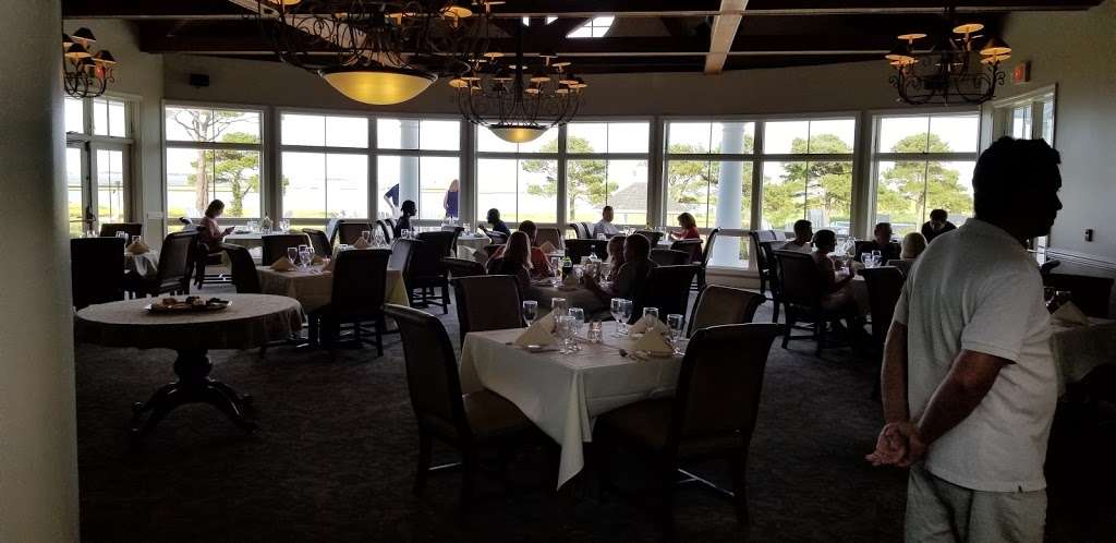 Lighthouse Sound Restaurant | 12723 St Martins Neck Rd Suite 2, Bishopville, MD 21813, USA | Phone: (410) 641-1199