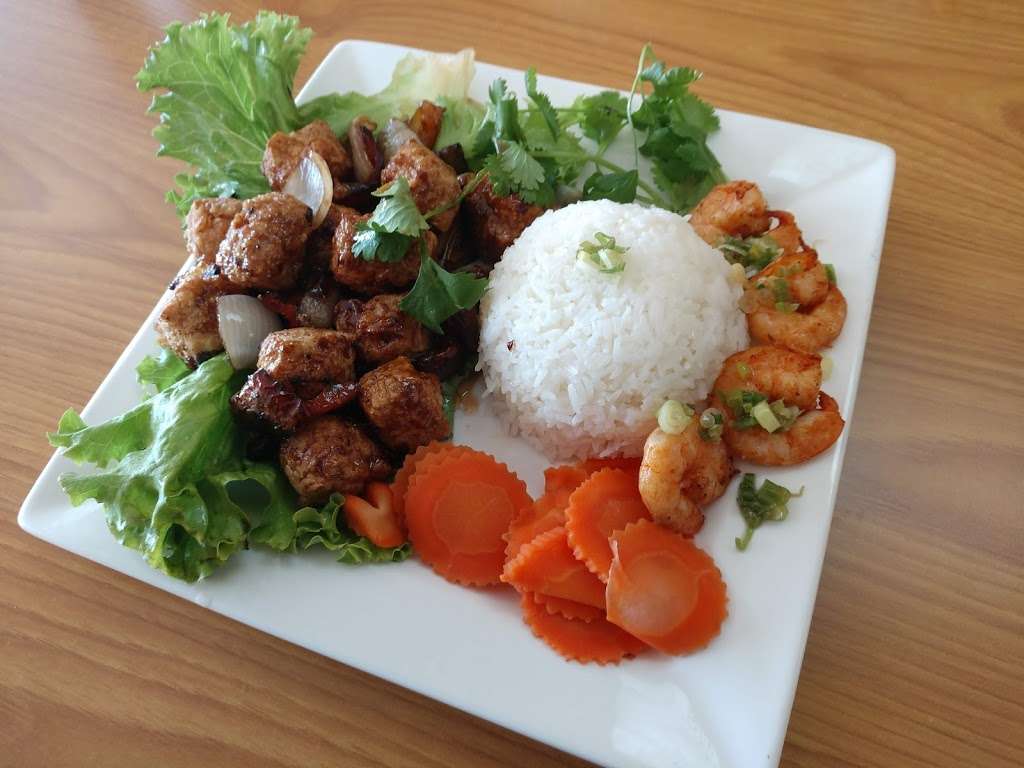 Vietsub & Pho | 918 W Southmore Ave suite 110, Pasadena, TX 77502, USA | Phone: (346) 204-4848