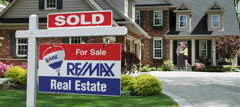 Indy Home Pros Team at RE/MAX | 2611 Waterfront Pkwy E Dr #225, Indianapolis, IN 46214 | Phone: (317) 298-0961