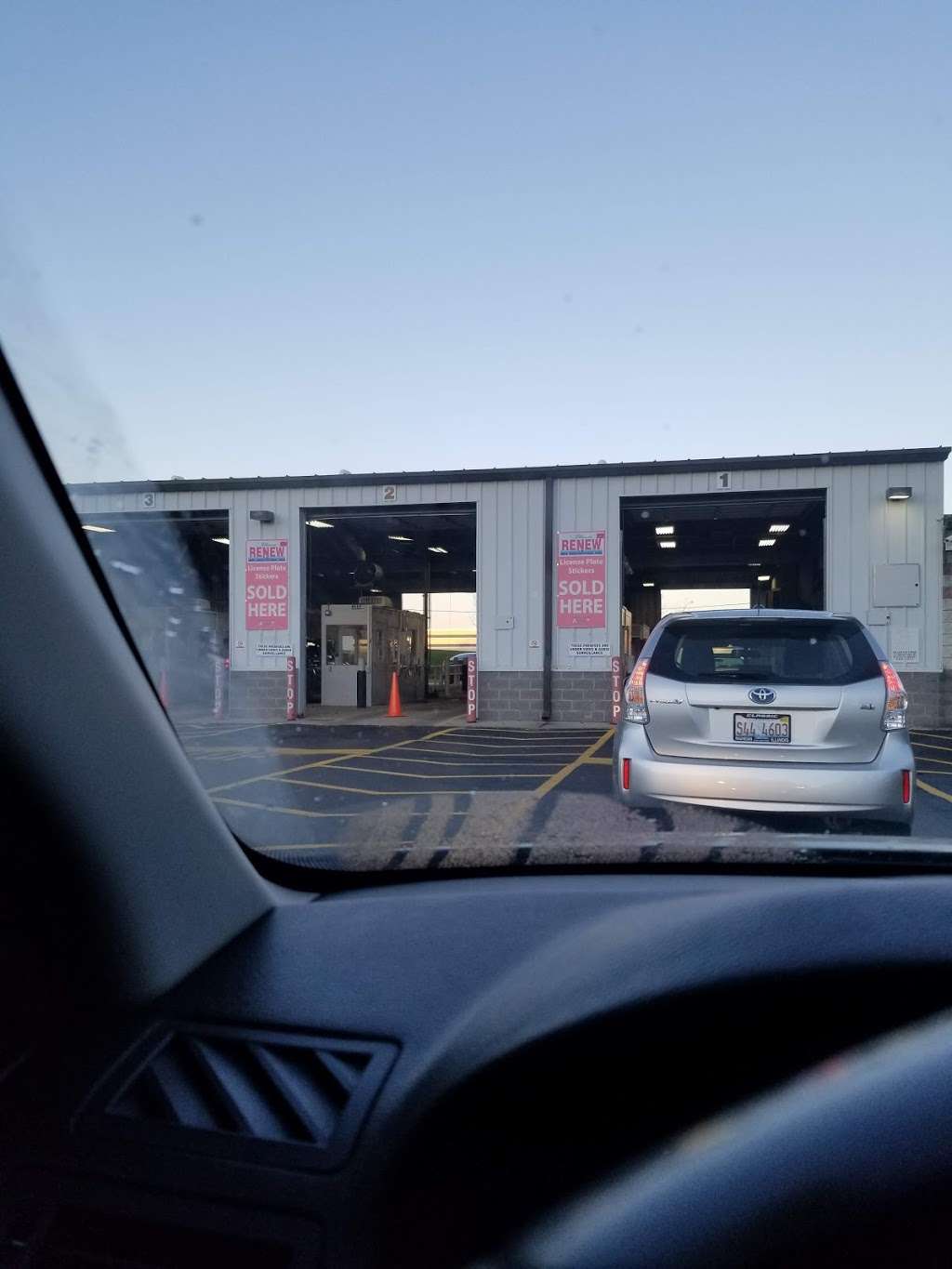 Air Team Vehicle Emissions Testing Station - Waukegan (owned & o | 2161 Northwestern Ave, Waukegan, IL 60087, USA | Phone: (844) 258-9071