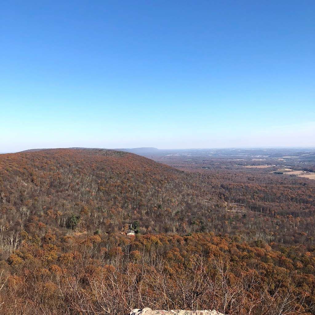 Bake Oven Knob Parking | 7705 Bake Oven Rd, Germansville, PA 18053, USA