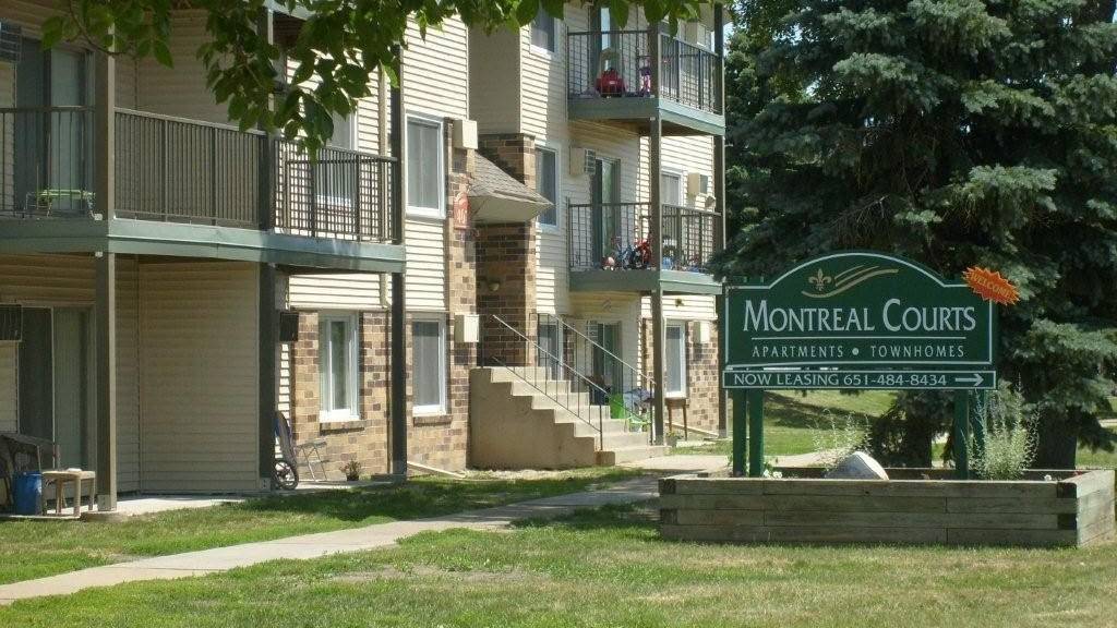 Montreal Courts Apartments | 396 Labore Rd, Little Canada, MN 55117, USA | Phone: (651) 484-8434