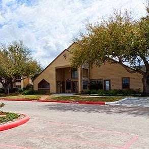 Huntcliff Apartments | 2525 St Christopher Ave, League City, TX 77573, USA | Phone: (281) 332-5916