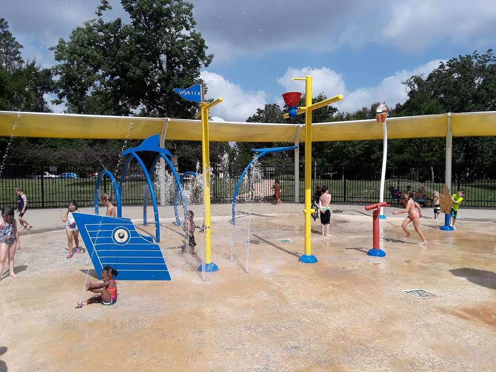 Lents Family Park East | 540 Cypress Station Dr, Houston, TX 77090 | Phone: (281) 445-1356