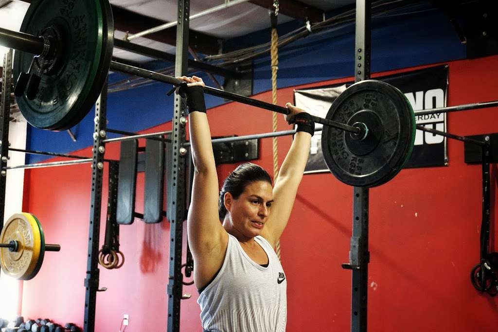 CrossFit Taino | 11709 S Orange Blossom Trail #103, Orlando, FL 32837, USA | Phone: (407) 955-6192