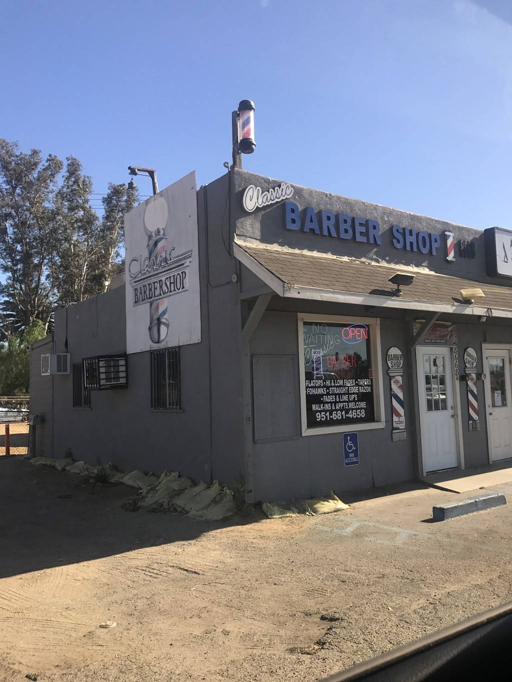 Classic Barber Shop | 8668 Limonite Ave, Jurupa Valley, CA 92509, USA | Phone: (951) 681-4658