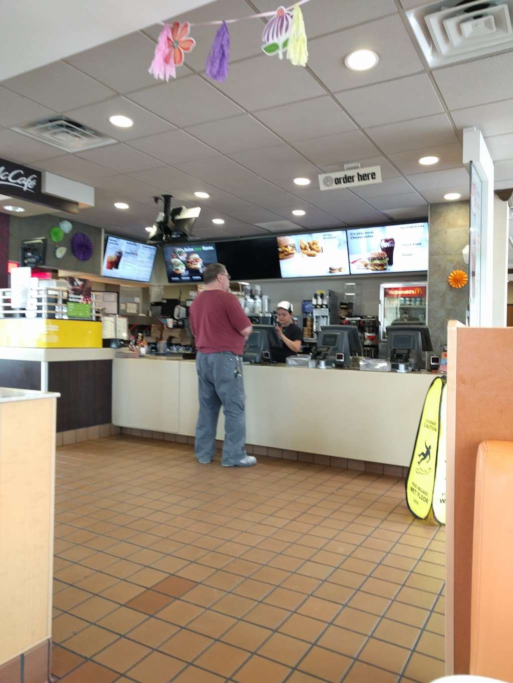 McDonalds | 700 White Hourse Pike North, Magnolia, NJ 08049 | Phone: (856) 784-5397
