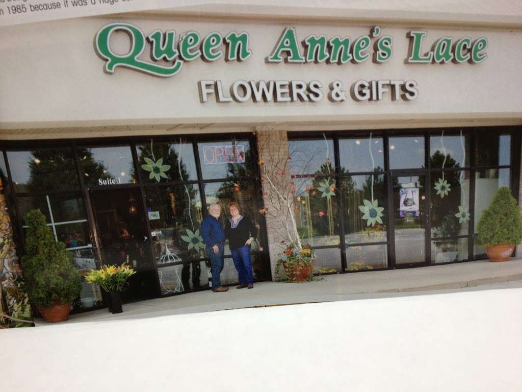 Queen Annes Lace Flowers & Gifts | 680 E 56th St, Brownsburg, IN 46112 | Phone: (317) 858-8170