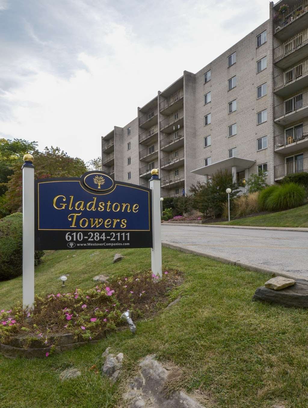 Gladstone Towers Apartments | 223 Scottdale Rd, Lansdowne, PA 19050, USA | Phone: (610) 284-2111