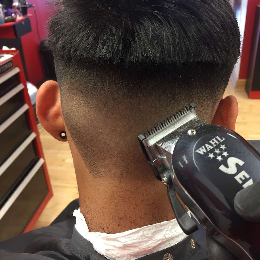 Sharp Cuts 2 | 133 Parrish St, Wilkes-Barre, PA 18702, USA | Phone: (570) 822-1910