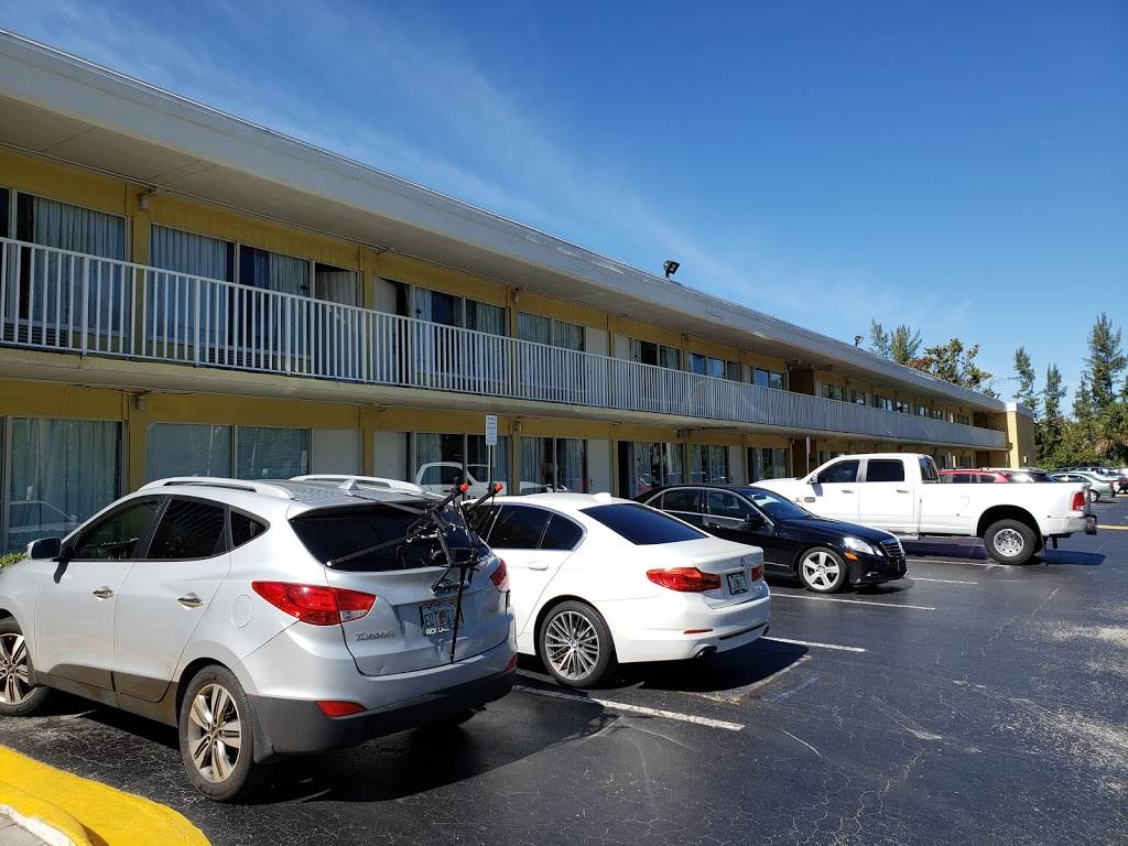 Ramada by Wyndham Fort Lauderdale Airport/Cruise Port | W SR 84, 2275 Marina Mile Blvd, Fort Lauderdale, FL 33312, USA | Phone: (954) 271-1787