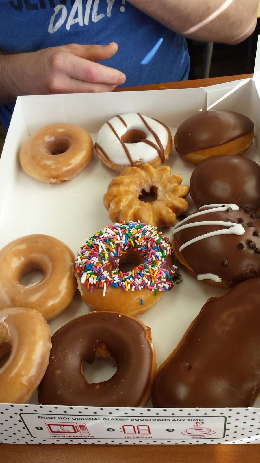Krispy Kreme Doughnuts | 7015 W Spring Mountain Rd, Las Vegas, NV 89103, USA | Phone: (702) 222-1813