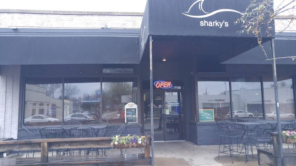 Sharkys | 3415 S Peoria Ave, Tulsa, OK 74105, USA | Phone: (918) 742-9500