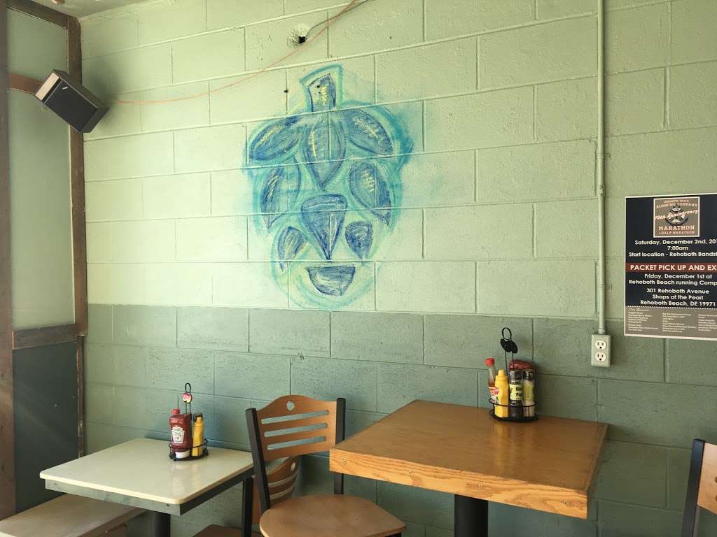 Garys Dewey Beach Grill / 38-75 Brewing | 2000 Coastal Hwy, Dewey Beach, DE 19971, USA | Phone: (302) 227-8519
