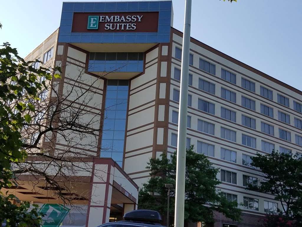 Embassy Suites by Hilton Baltimore at BWI Airport | 1300 Concourse Dr, Linthicum Heights, MD 21090, USA | Phone: (410) 850-0747