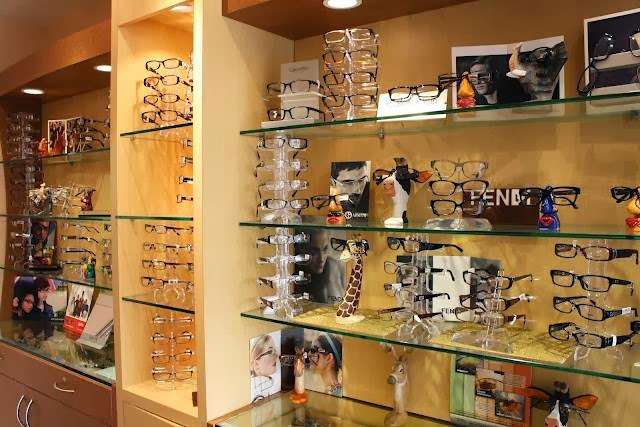 20/20 Optometric Eye Care | 23300 Cinema Dr #210, Santa Clarita, CA 91355, USA | Phone: (661) 287-3939