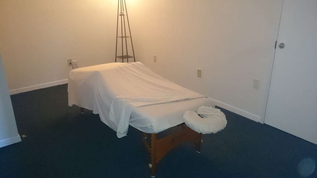 Massage Warrior | 2600 E NASA Pkwy #102, Seabrook, TX 77586, USA | Phone: (713) 408-4911