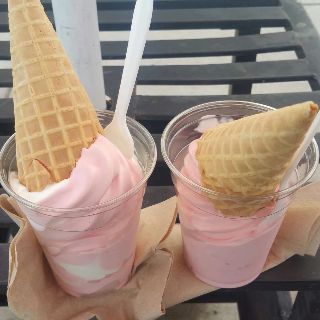 Twistee Treat Westpark | 3538 S Texas 6, Houston, TX 77082, USA | Phone: (321) 445-9103